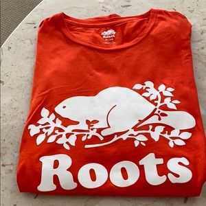 Men’s  Roots tee shirt